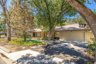 Main picture of 1219 Edgebrook Dr