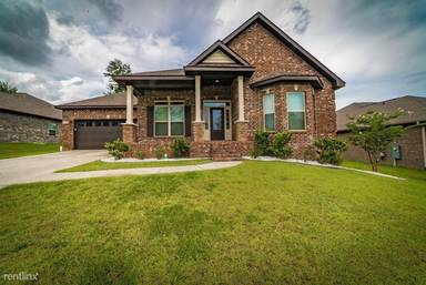 Main picture of 9532 Woodrow Pl