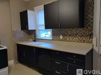 Main picture of 1265 Marlowe Ave