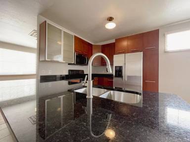 Main picture of 2602 NW 50th St