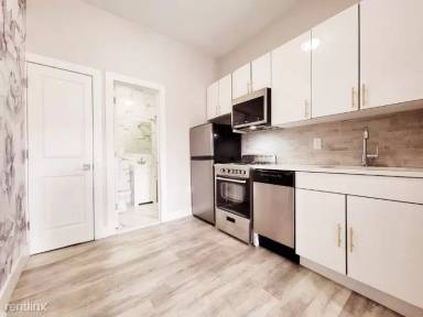 Main picture of 207 Webster Ave