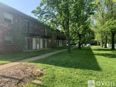 Main picture of 1520 W Pacific St