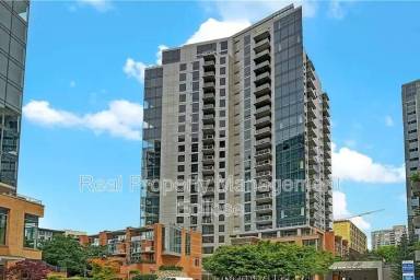 Main picture of Washington Square Tower 2