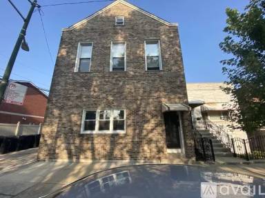 Main picture of 3213 S Parnell Ave