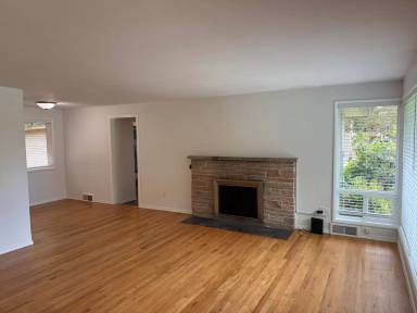 Main picture of 11204 106th Ave NE