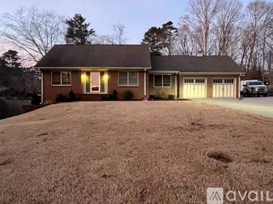 Main picture of 2639 Dale Dr