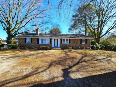 Main picture of 27820 Crooked Oak Ln