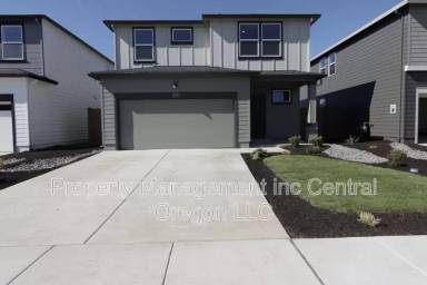 Main picture of 20560 Button Brush Ave