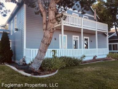 Main picture of 135 Bitterbrush Ct