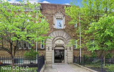 Main picture of 1372 Randolph St NW