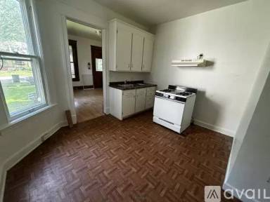 Main picture of 809 Hazard Ave