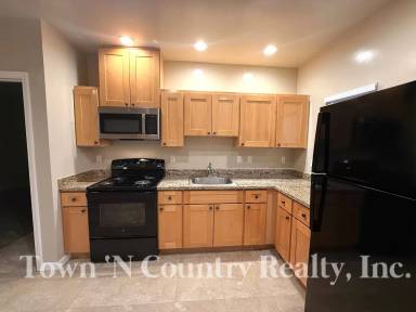 Main picture of 613 Archer St