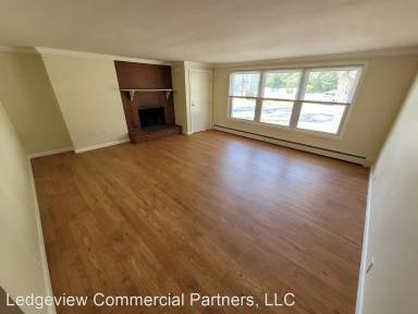 Main picture of 374 Boynton St
