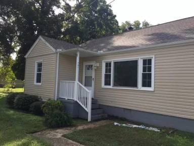 Main picture of 701 Jewell Ave