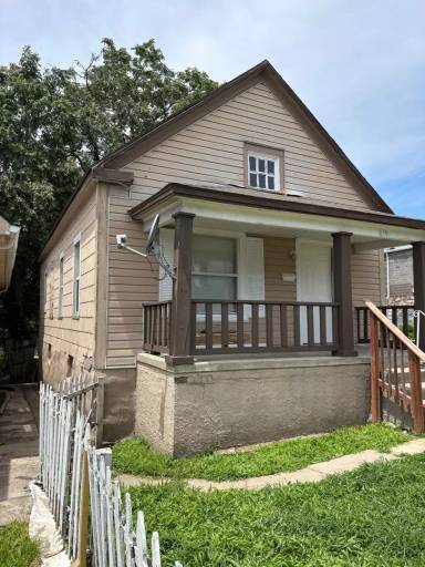 Main picture of 614 Norton Ave