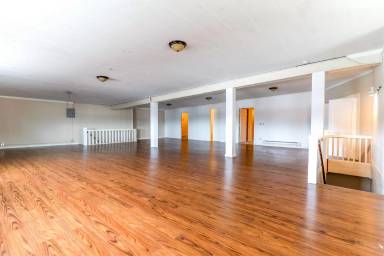 Main picture of 5435-37 South Tacoma Way