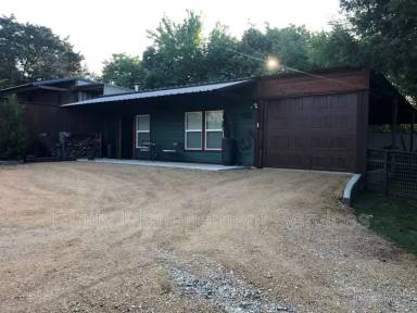 Main picture of 553 Cat Track Rd