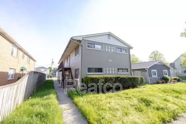 Main picture of 499 E Columbus St