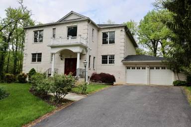 Main picture of 1310 Forestwood Dr