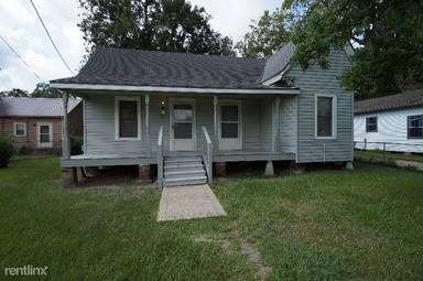 Main picture of 720 Laurent St