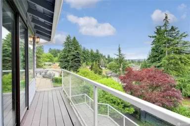 Main picture of 5406 122nd Ave E