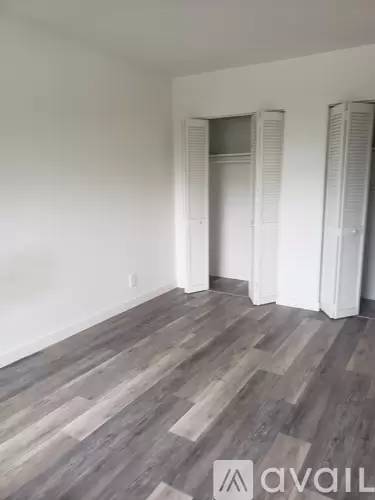 Main picture of 1800 NW 4th Ave