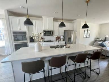 Main picture of 234 Tamworth Crk