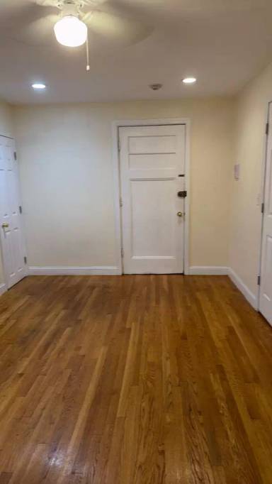 Main picture of 3665 E Bay Dr