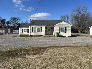 Main picture of 394 Franklin Rd