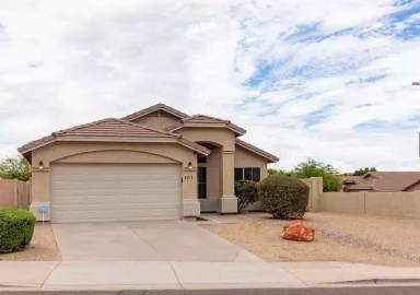 Main picture of 8817 E Fairbrook St