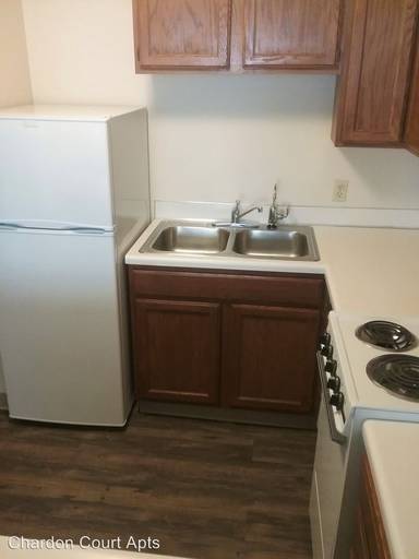 Main picture of Chardon Court Apartments