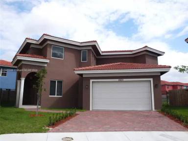 Main picture of 15631 SW 11th Ter