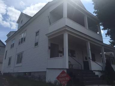 Main picture of 105 1st St