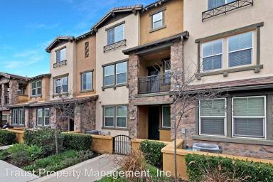 Main picture of 436 Penelope Dr