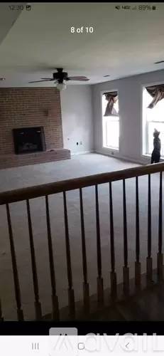 Main picture of 4404 Grayson Ln