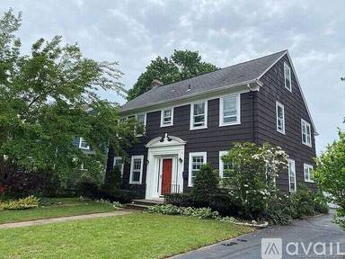 Main picture of 30 Cleveland Rd