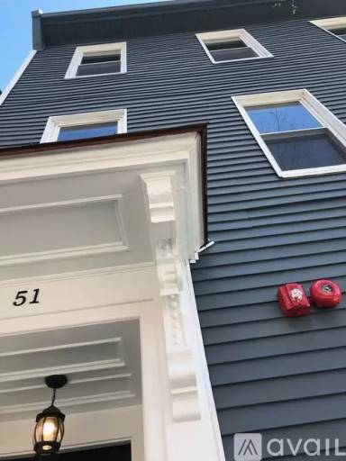 Main picture of 51 Havre St