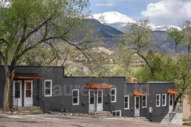 Main picture of 2631 W Pikes Peak Ave