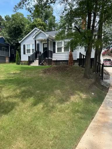 Main picture of 25 Skyland Dr