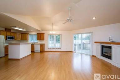 Main picture of 10 Redtail Ct