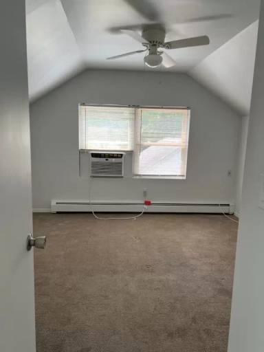 Main picture of 18 Linden Pl