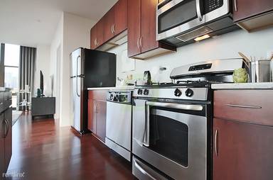 Main picture of Astoria Tower