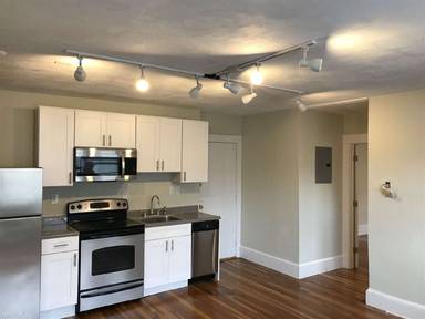 Main picture of 402 Highland Ave