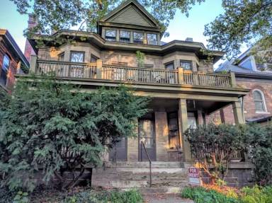 Main picture of 868 Neil Ave