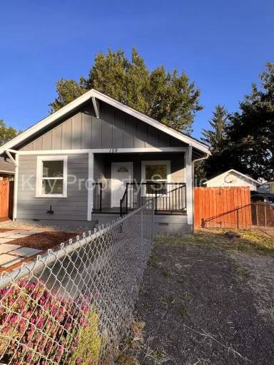Main picture of 159 15th Ave