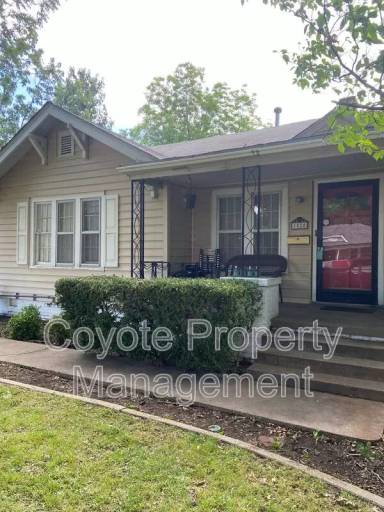 Main picture of 1524 S Jamestown Ave