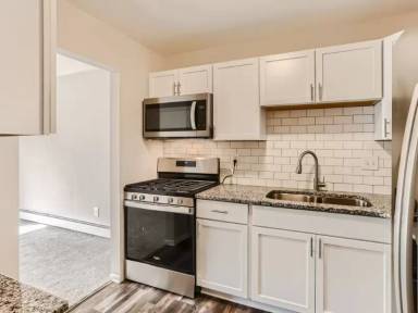 Main picture of 7236 72nd Ln N