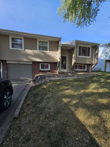 Main picture of 13876 V St
