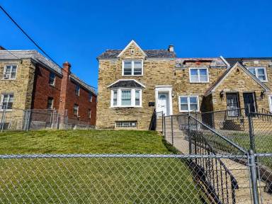 Main picture of 8239 Williams Ave