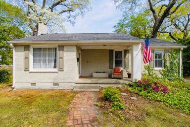 Main picture of 606 S Ott Rd